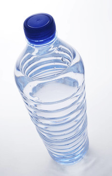 瓶子里的水