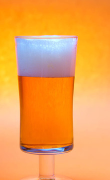 啤酒杯