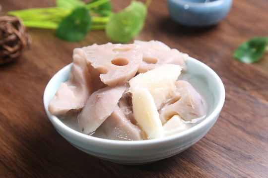 濃湯山藥燉蓮藕