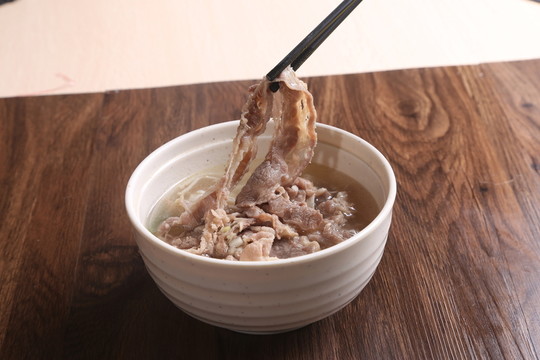 清湯肥牛4