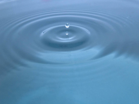 落下的水滴