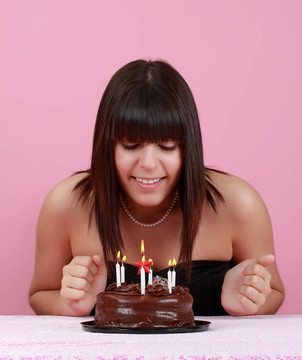可愛的女孩生日蛋糕