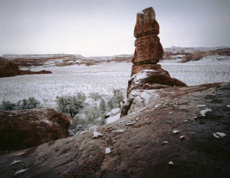 峽谷區(qū)國家公園春季暴雪；Moab；猶他