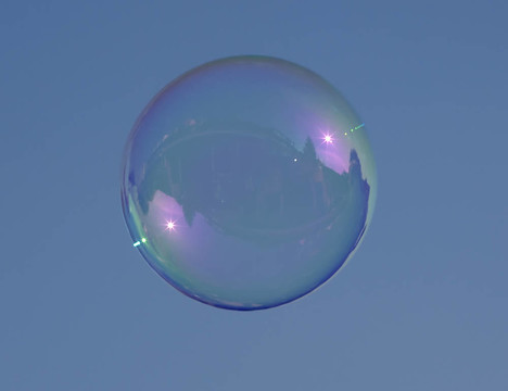 水上的泡沫