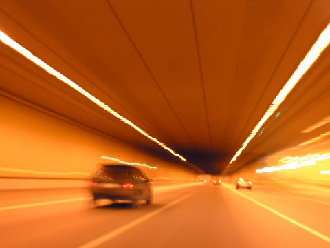 隧道車