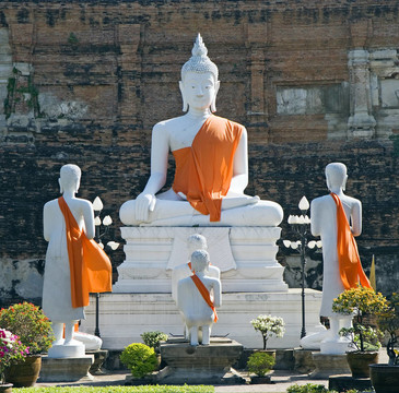 泰國佛像在屈艾柴Mongkol
