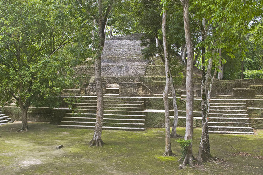 在卡哈帕奇瑪雅結構