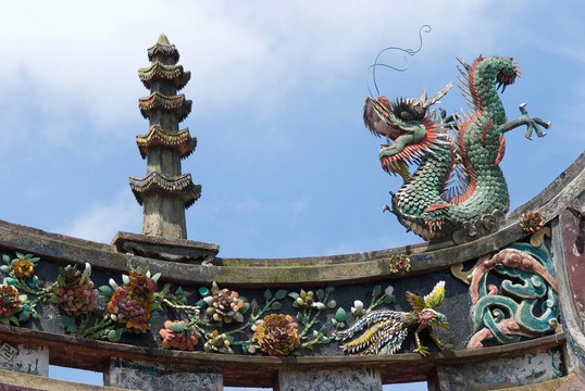 火龍和塔