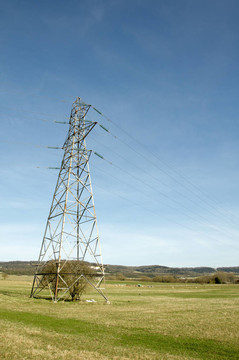 pylon99