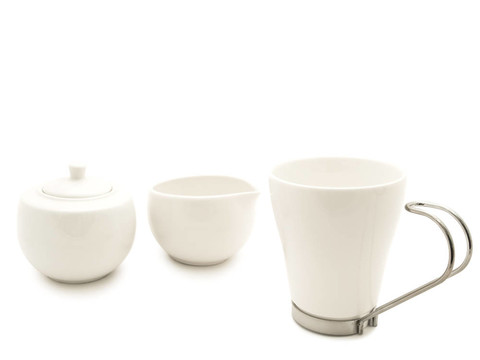 白色現(xiàn)代茶具