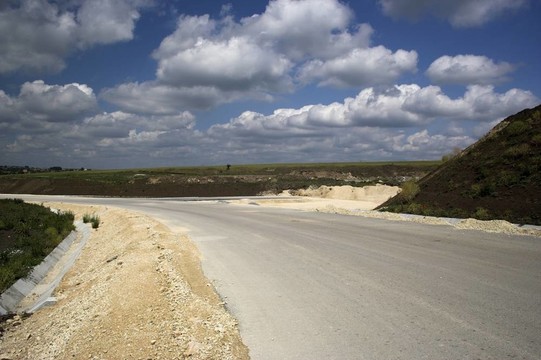高速公路和橋梁