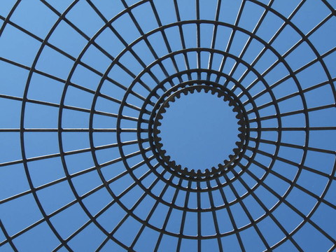 被囚禁的天空