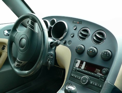 跑車內(nèi)部