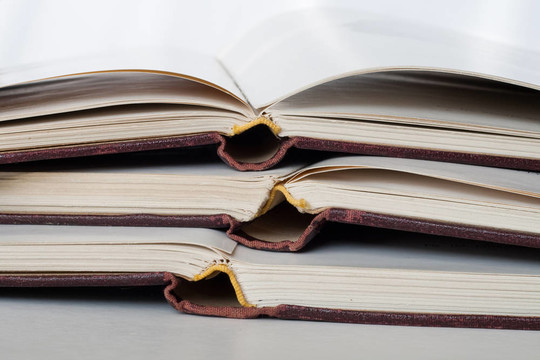 打開的書