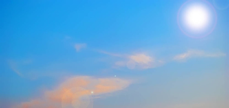 秋天的云。