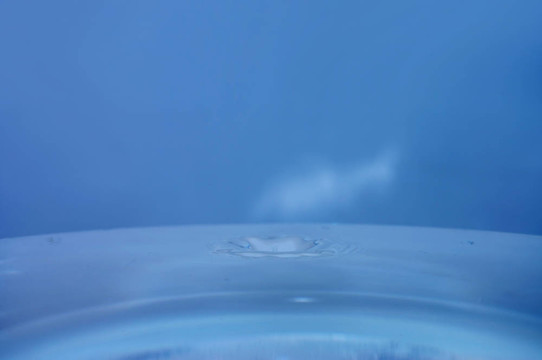 光滑水波背景