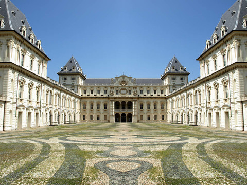 Castello del Valentino；都靈
