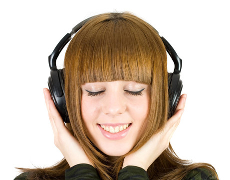 女孩聽音樂