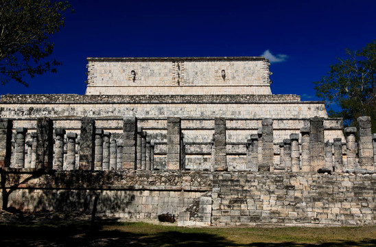 奇琴伊察寺的寺廟