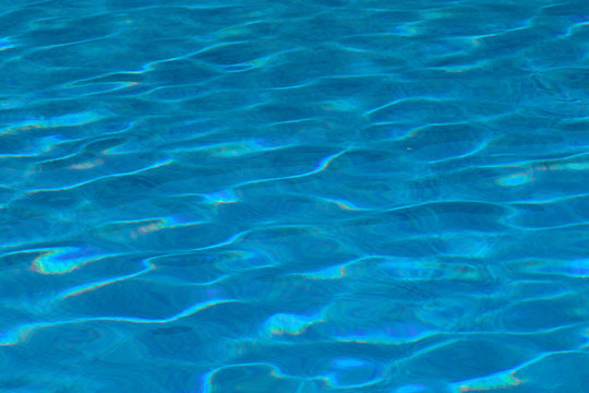 水