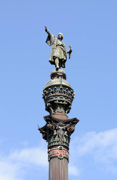 在結(jié)束拉蘭布拉Christopher Columbus紀(jì)念碑；巴塞羅那；西班牙