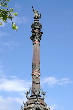 在結(jié)束拉蘭布拉Christopher Columbus紀(jì)念碑；巴塞羅那；西班牙