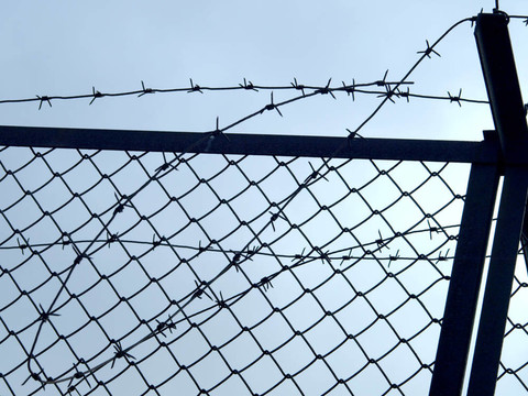 鐵絲網(wǎng)圍欄