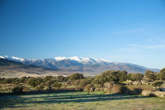 瑞聯(lián)雪山
