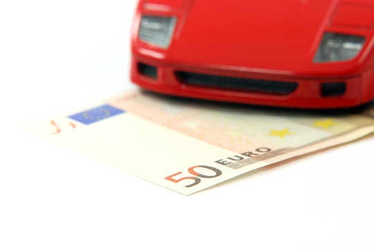 汽車費(fèi)用和金錢