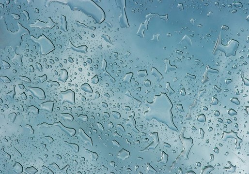 下雨