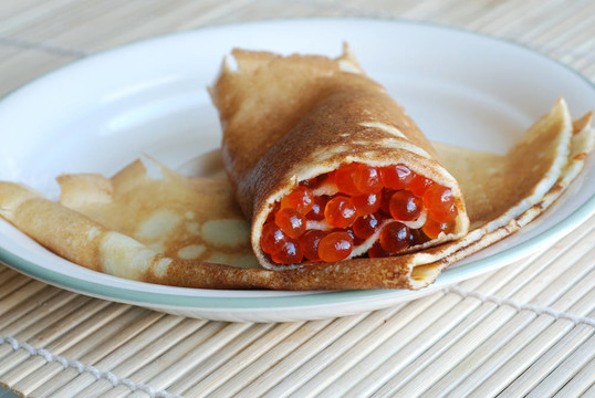紅魚(yú)子醬輥