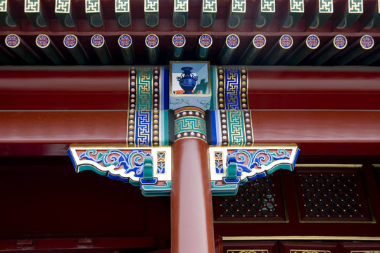 中國(guó)豐富多彩的屋頂