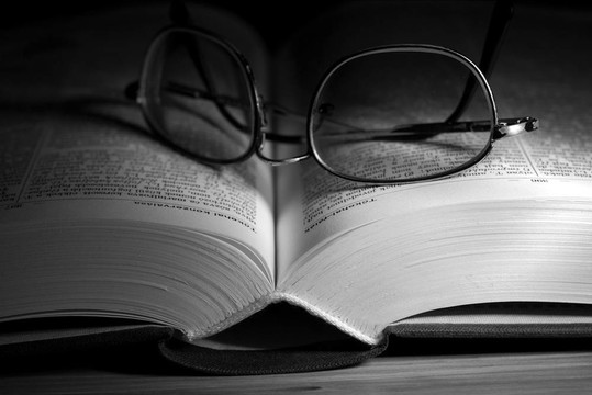 打開的書