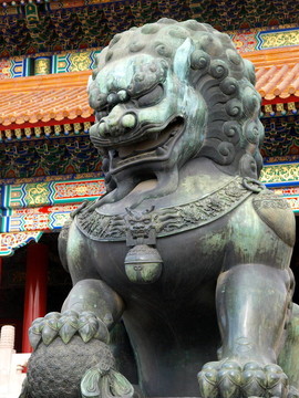 紫禁城里的帝國獅子
