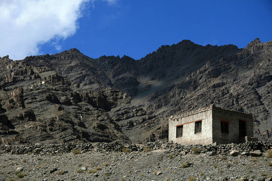 石頭小屋/建筑；印度