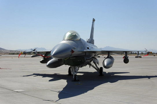 軍用戰(zhàn)斗機(jī)地面顯示器