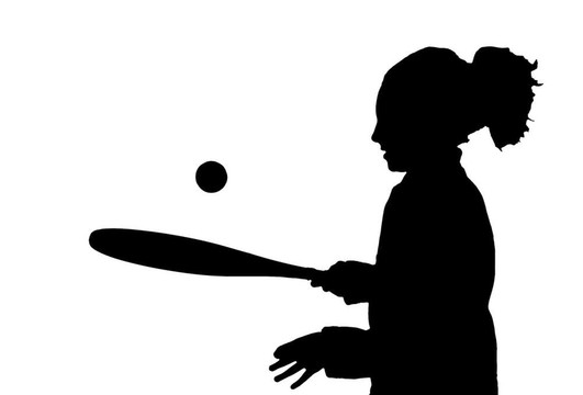 紅發(fā)和網(wǎng)球拍
