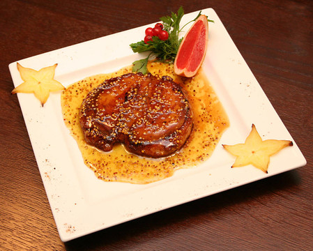 蜂蜜芥末地殼romsteaks