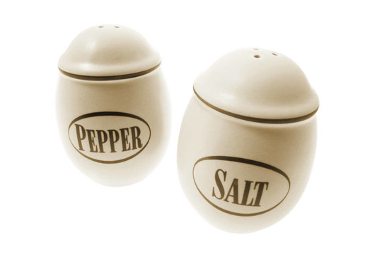 鹽和Pepper Shakers