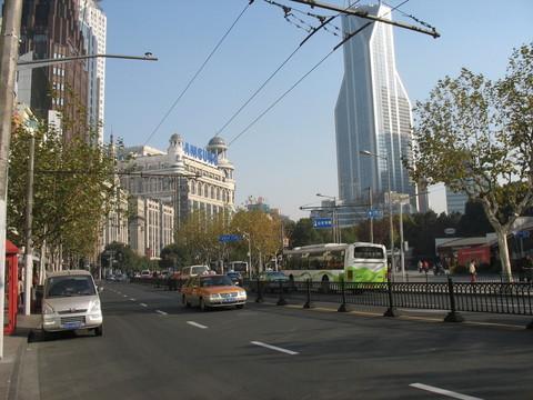 南京東路