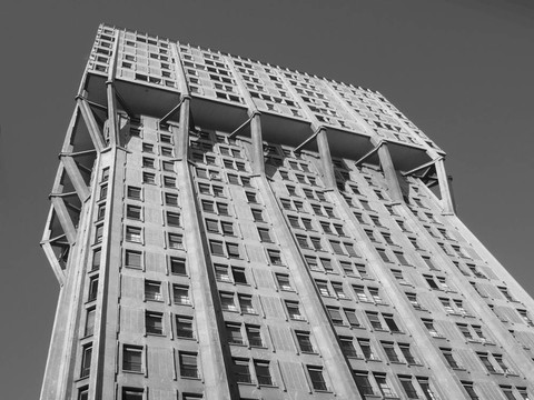 Torre Velasca；米蘭