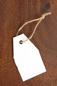 空白的價(jià)格標(biāo)簽