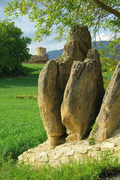 Mijaraluenga Menhir 02