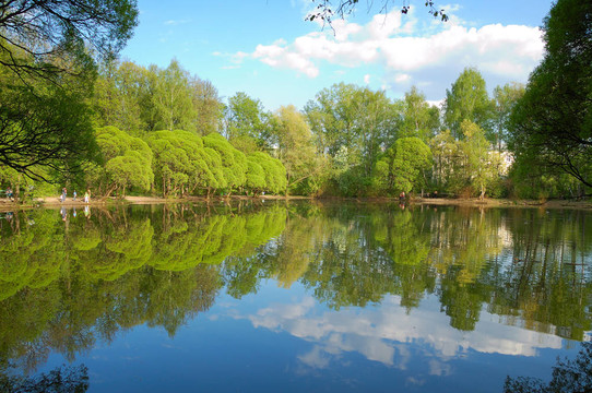 在泉城公園