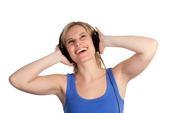 女人聽音樂是快樂的