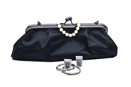 女性飾品