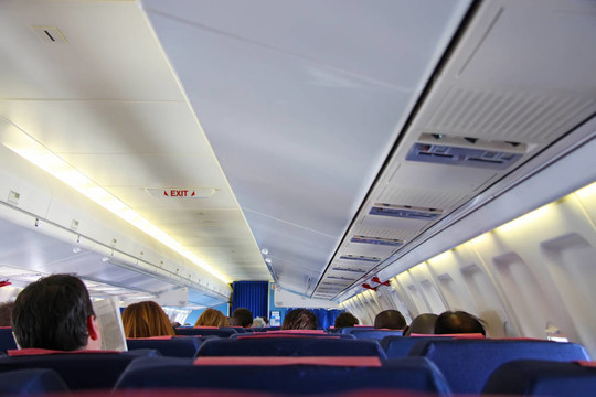 在飛機