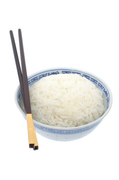 一碗用筷子的米飯