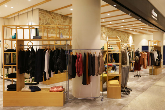 服裝店 專賣店 商場 品牌店面