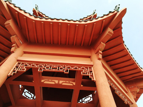 深圳塘朗山公園休息涼亭
